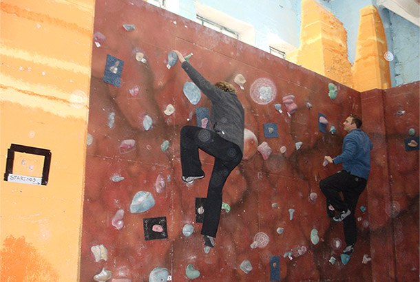 Mark and Kirstin rockclimbing